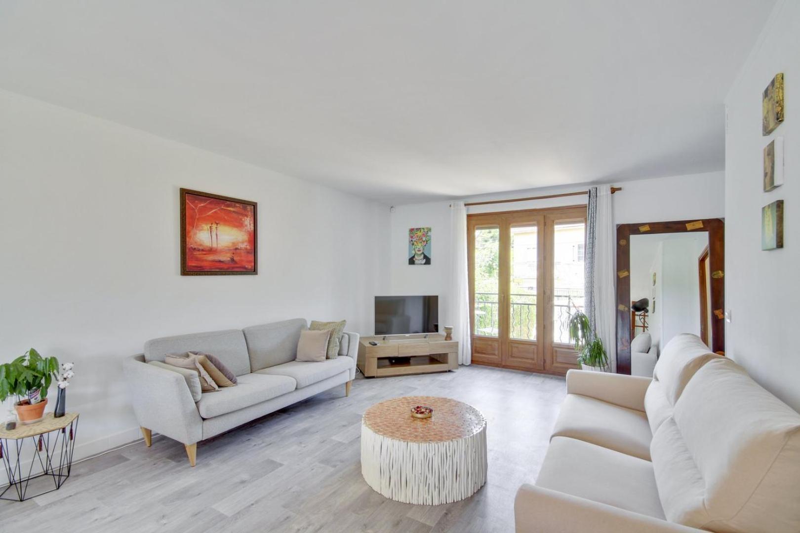 Authentique Demeure Familiale A Neuilly-Sur-Marne Hotel Bagian luar foto